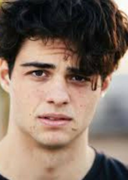 Noah Centineo photo