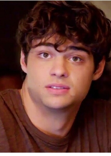 Noah Centineo photo