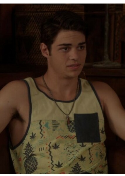 Noah Centineo photo