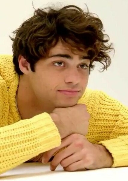 Noah Centineo photo