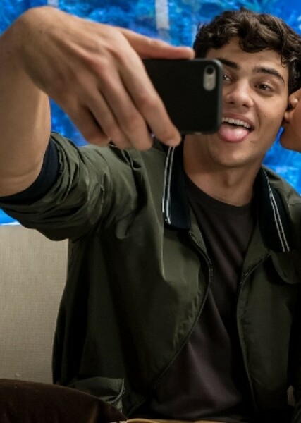 Noah Centineo photo