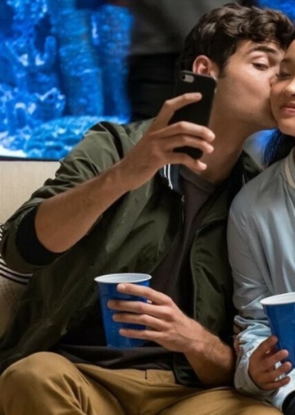 Noah Centineo photo