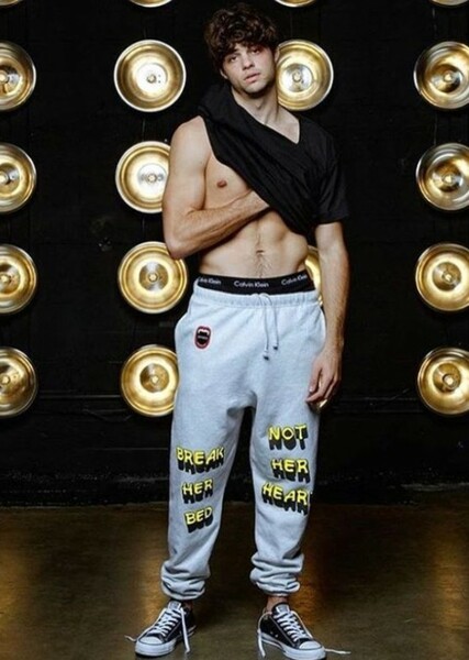 Noah Centineo photo