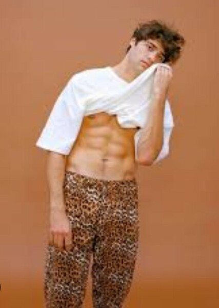 Noah Centineo photo