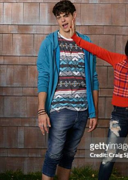 Noah Centineo photo