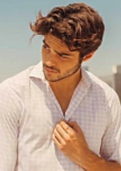 Noah Centineo photo