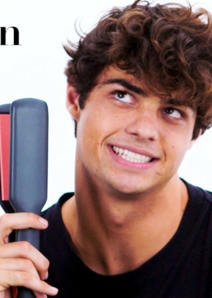 Noah Centineo photo