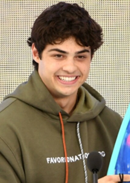 Noah Centineo photo