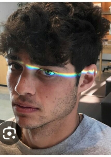 Noah Centineo photo