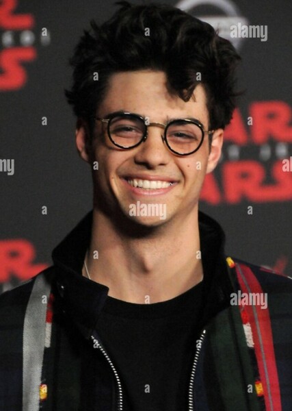 Noah Centineo photo