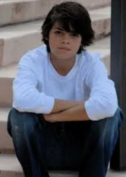 Noah Centineo photo