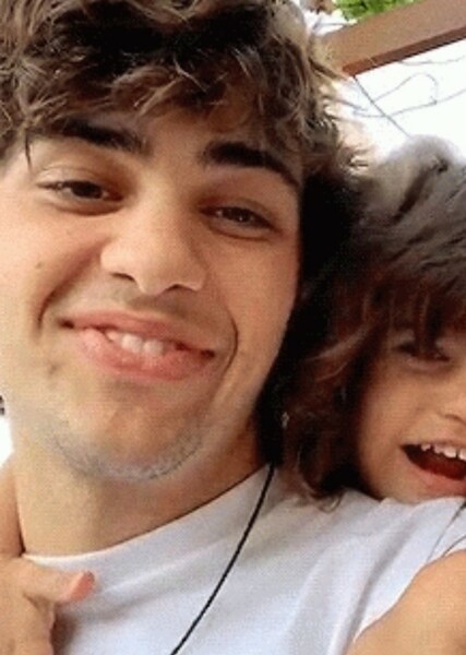 Noah Centineo photo