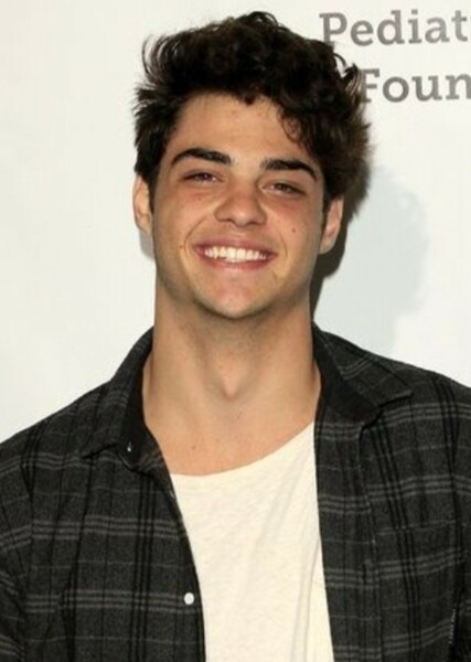 Noah Centineo photo