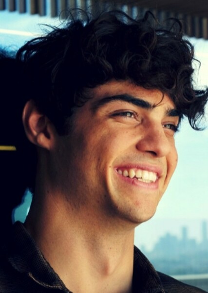 Noah Centineo photo