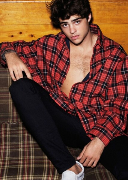 Noah Centineo photo