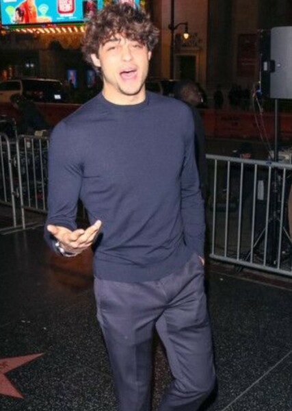 Noah Centineo photo