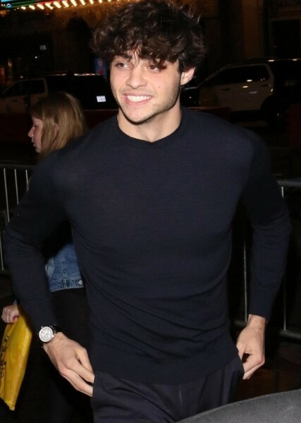 Noah Centineo photo