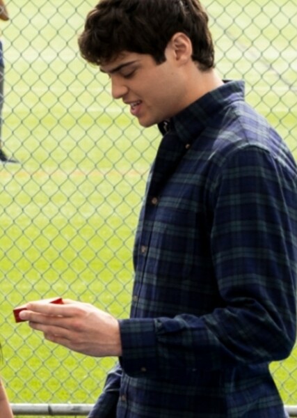 Noah Centineo photo