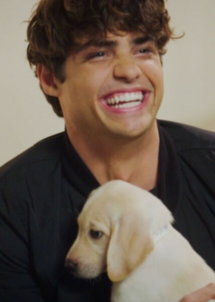 Noah Centineo photo