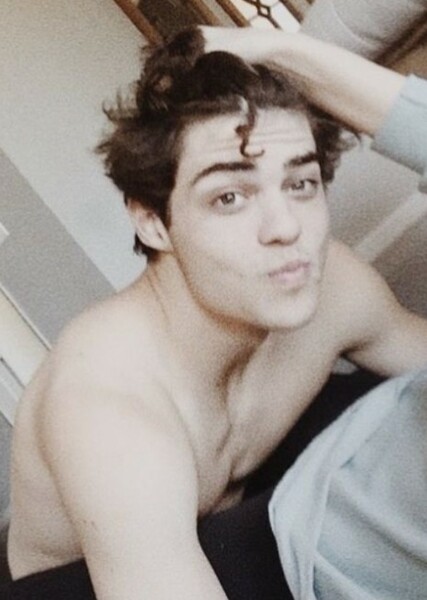 Noah Centineo photo