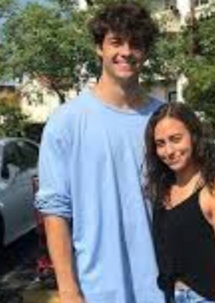 Noah Centineo photo