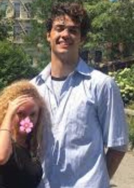 Noah Centineo photo