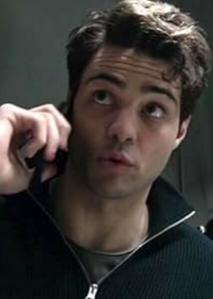 Noah Centineo photo