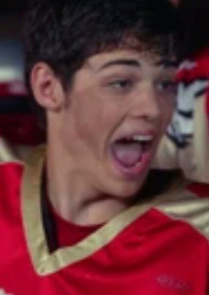 Noah Centineo photo