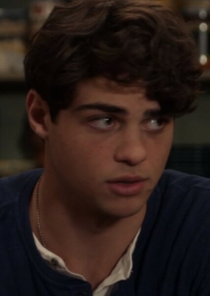 Noah Centineo photo