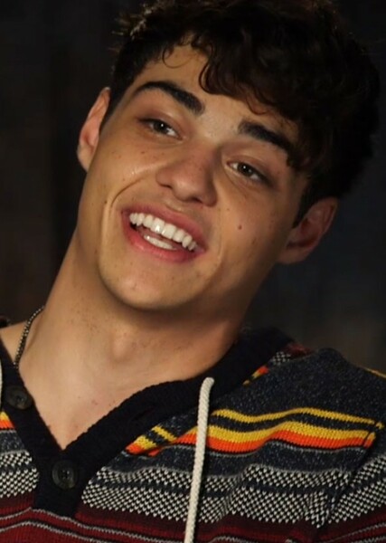 Noah Centineo photo