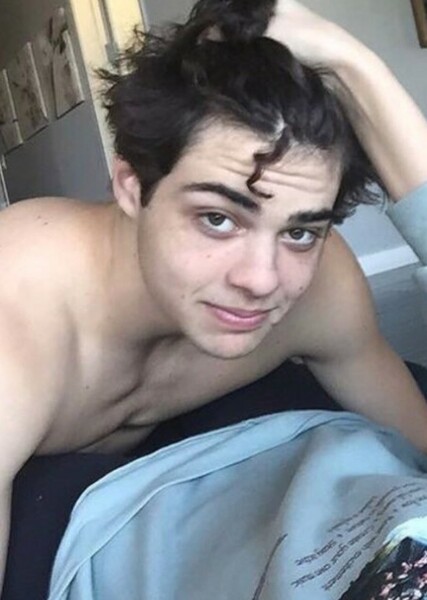 Noah Centineo photo