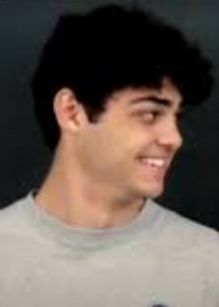 Noah Centineo photo