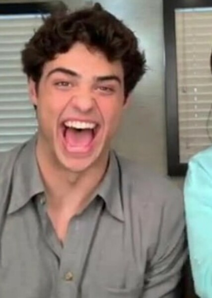 Noah Centineo photo