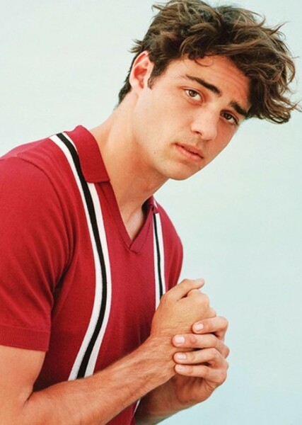 Noah Centineo photo