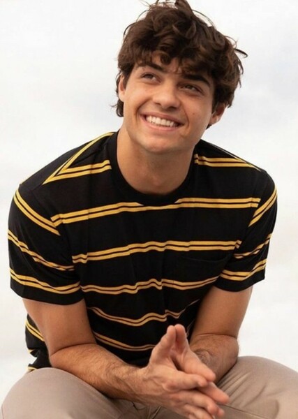 Noah Centineo photo