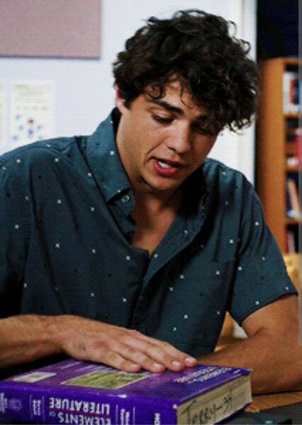 Noah Centineo photo
