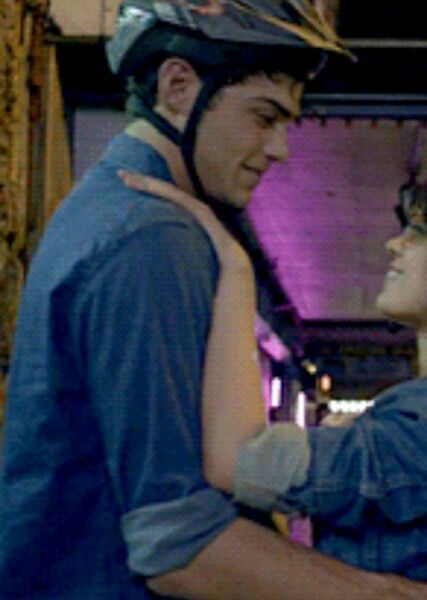 Noah Centineo photo
