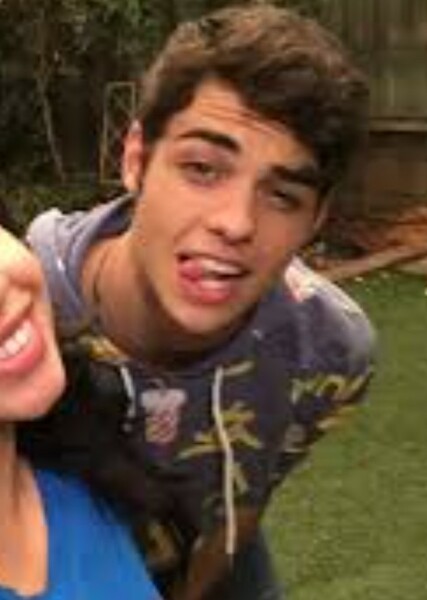 Noah Centineo photo