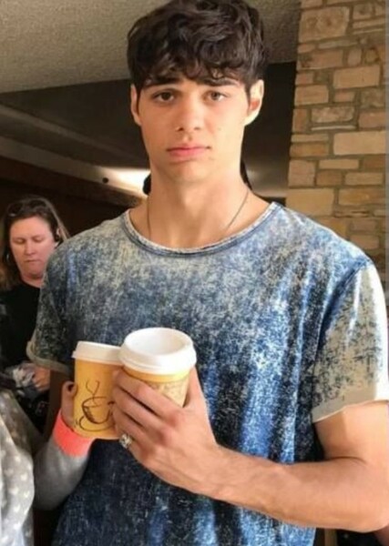 Noah Centineo photo