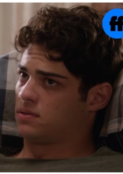Noah Centineo photo