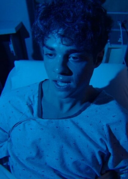 Noah Centineo photo