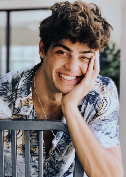 Noah Centineo photo