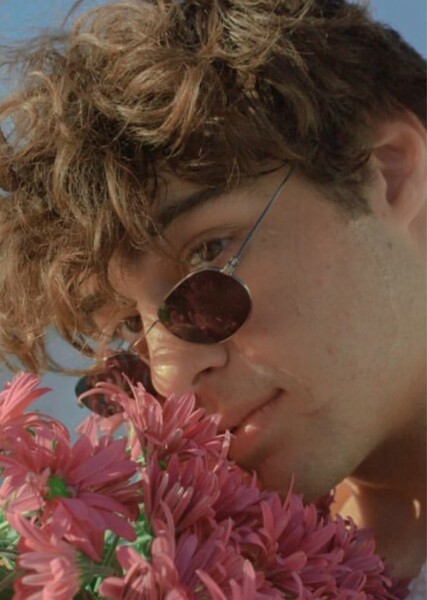Noah Centineo photo