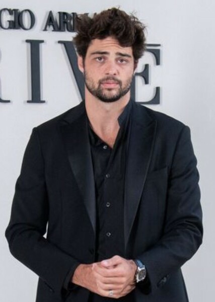 Noah Centineo