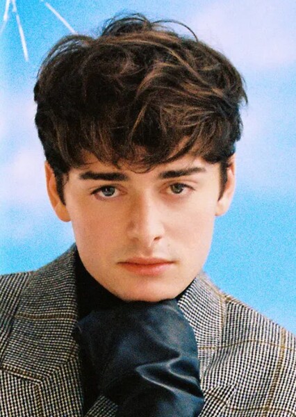 Noah Schnapp photo