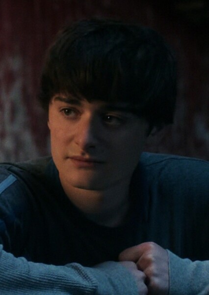 Noah Schnapp photo