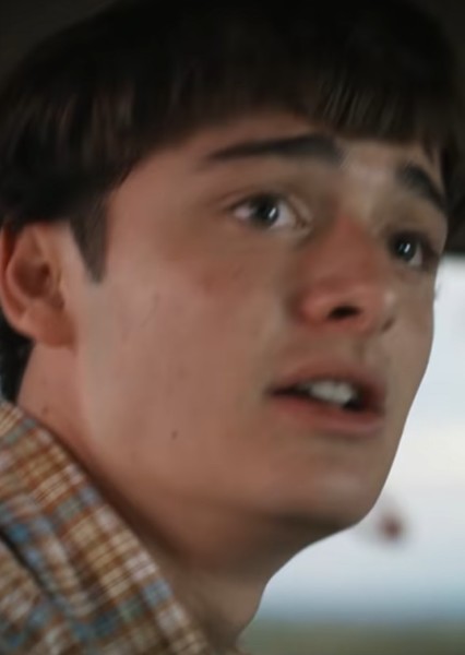 Noah Schnapp photo