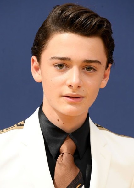 Noah Schnapp photo