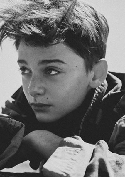 Noah Schnapp photo