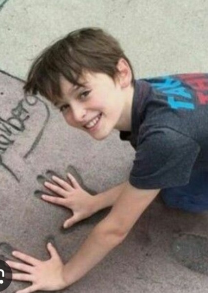 Noah Schnapp photo
